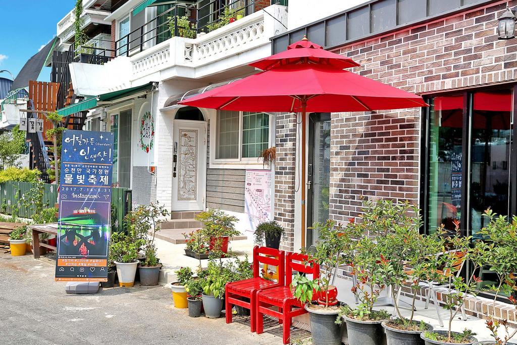 The Flower Road Guesthouse 顺天市 外观 照片